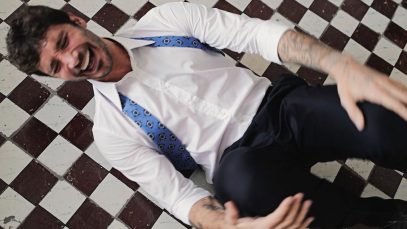 stefano de martino pensando a tre