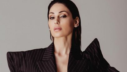 anna tatangelo giocare musica