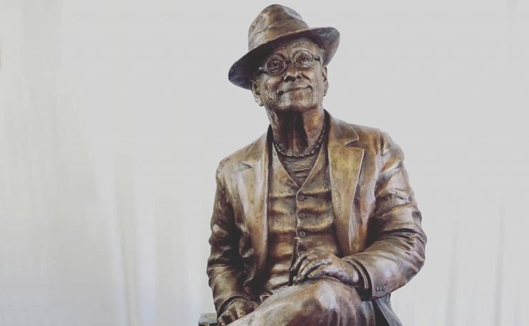 Statua Lucio Dalla Bologna Dove Si Trova