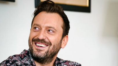 cesare cremonini la ragazza del futuro