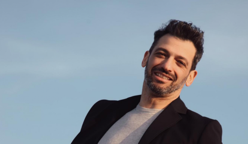 Foto di Pago con sfondo del cielo