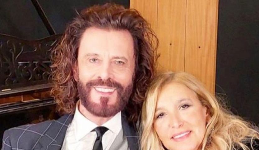 Giovanni Nuti e Grazia Di Michele abbracciati