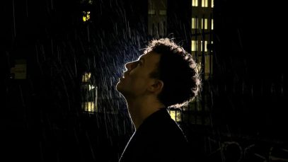 Mameli sotto la pioggia