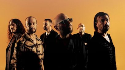 Negramaro con sfondo arancio