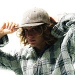 Albe con sfondo bianco