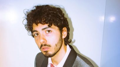 Fulminacci in giacca e cravatta