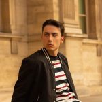 Matteo Paolillo seduto su una panchina