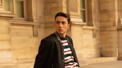 Matteo Paolillo seduto su una panchina