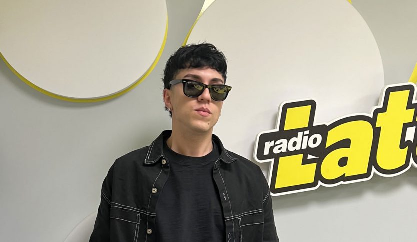 Astol negli studi di Radio LatteMiele