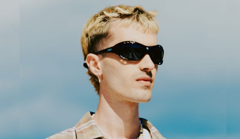 Memento con dietro un cielo