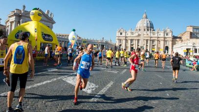 Foto La corsa dei santi, sport e solidarietà