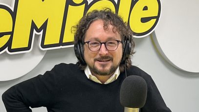 Davide Garbolino negli studi di Radio LatteMiele