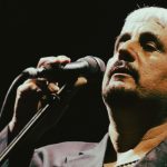 Foto d'archivio di Pino Daniele che canta