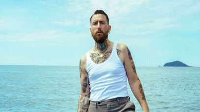 Samuel Costa in mezzo al mare