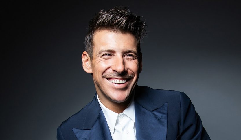 Foto di francesco gabbani sanremo 2025