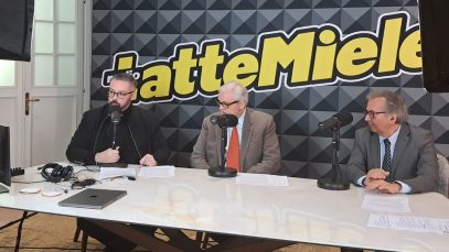 prof. Luigi Ferini Strambi e prof. Giuseppe Insalaco nella radio station di Radio LatteMiele a Sanremo