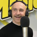 Maccio Capatonda negli studi di Radio LatteMiele