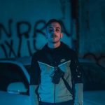 Foto di Camilway con una macchina dietro