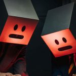 Legno con faccia rossa