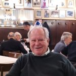 Riccardo Peroni in un ristorante