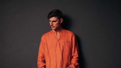 Celo con sfondo nero