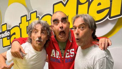 Elio e le Storie Tese negli studi di Radio LatteMiele