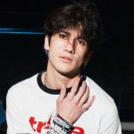 Jacopo Sol con sfondo nero