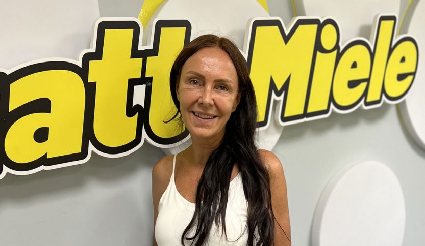 Lucia Giovannini negli studi di Radio LatteMiele