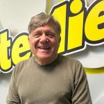 Beppe Carletti negli studi di Radio LatteMiele