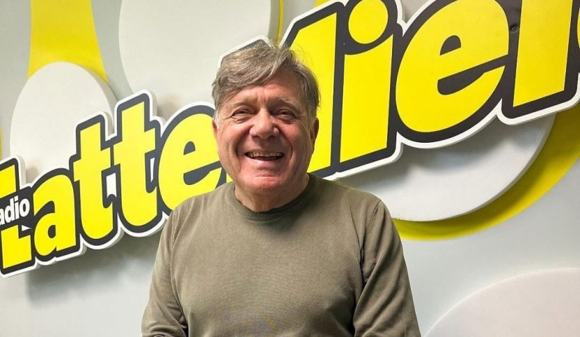 Beppe Carletti negli studi di Radio LatteMiele