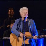 Ron durante un suo concerto