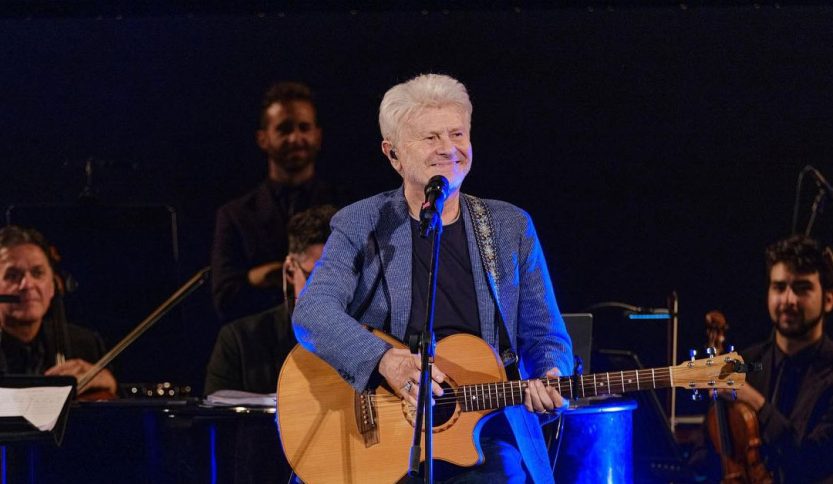 Ron durante un suo concerto