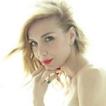 Francesca Manicone con sfondo bianco