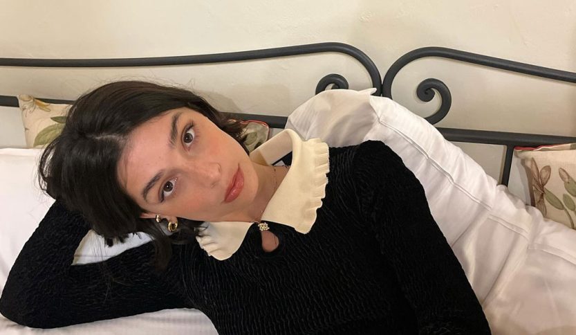 Lea Gavino in un letto