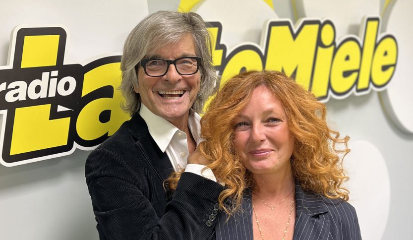 Roberto Alessi e Rossella Mattielli negli studi di Radio LatteMiele