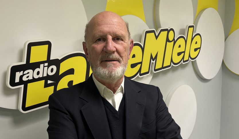 Gaddo Della Gherardesca negli studi di Radio LatteMiele