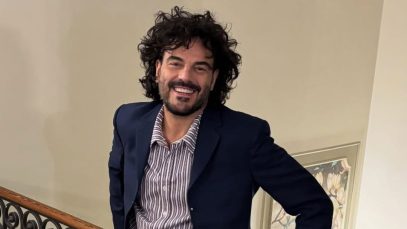 Francesco Renga in casa con ringhiera