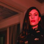 Ditonellapiaga con luce rossa