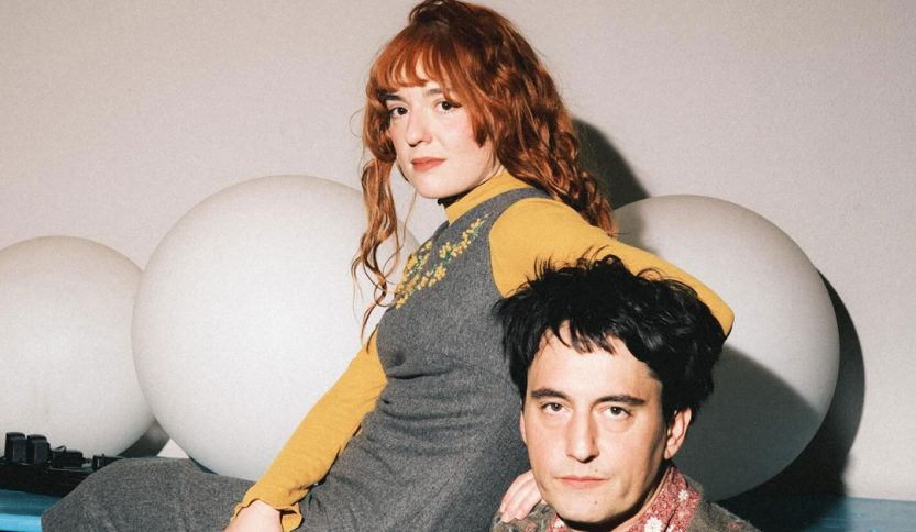 Maria Antonietta e Colombre seduti