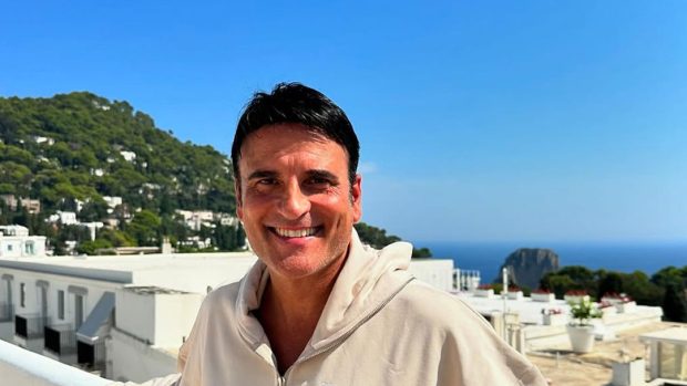 Sal Da Vinci con paesaggio