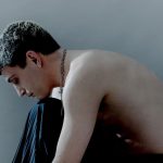 Iako con sfondo azzurro