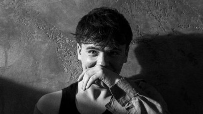 Will con sfondo scuro