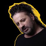 Christian Iansante con sfondo nero