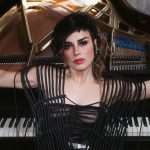 Dolcenera al pianoforte