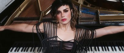 Dolcenera al pianoforte