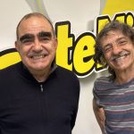 Elio e le Storie Tese negli studi di Radio LatteMiele