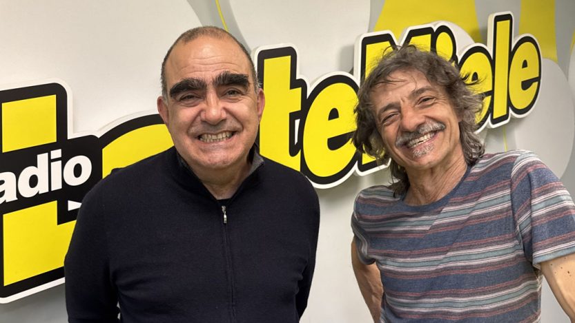 Elio e le Storie Tese negli studi di Radio LatteMiele