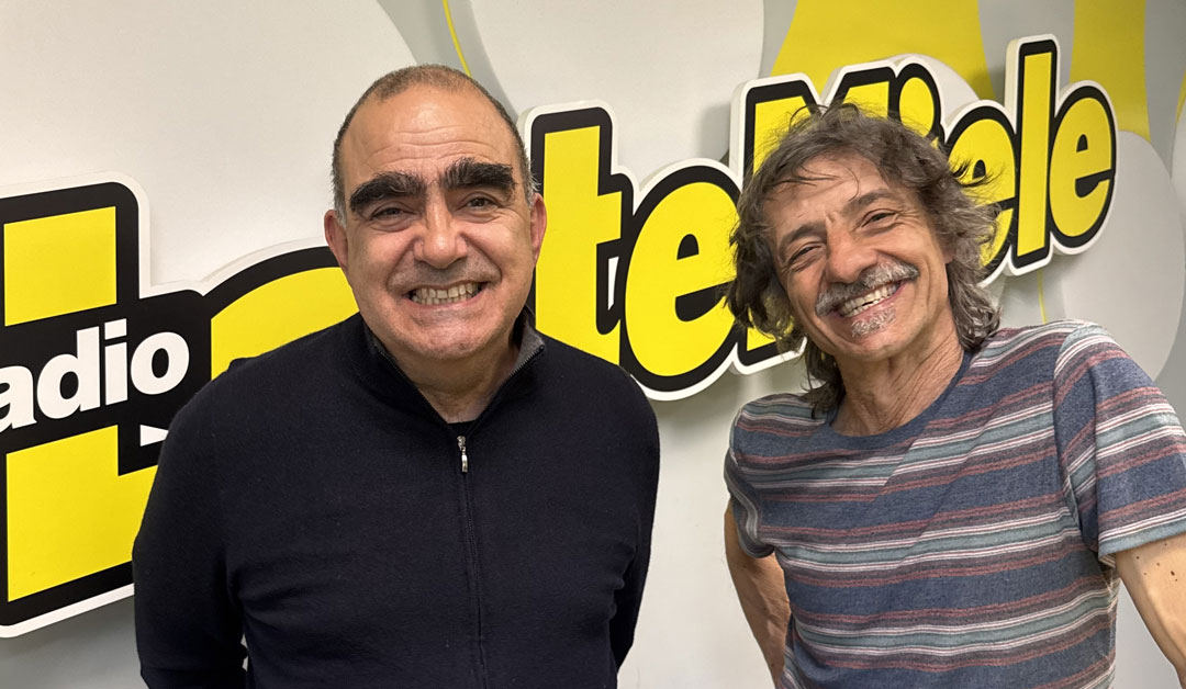 Elio e le Storie Tese negli studi di Radio LatteMiele
