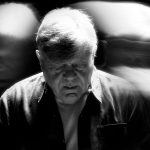 Beppe Carletti con sfondo nero