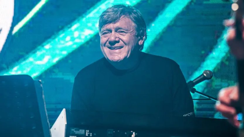 Foto di Beppe Carletti durante un concerto